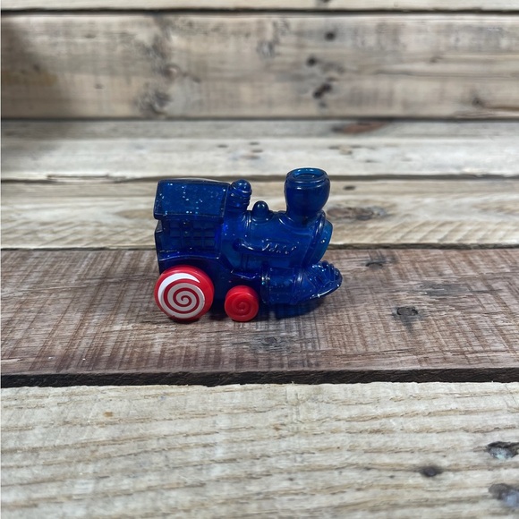 McDonald's Back To The Future Einstein's Traveling Train 1991 Blue Dog Car Toy - Picture 4 of 7